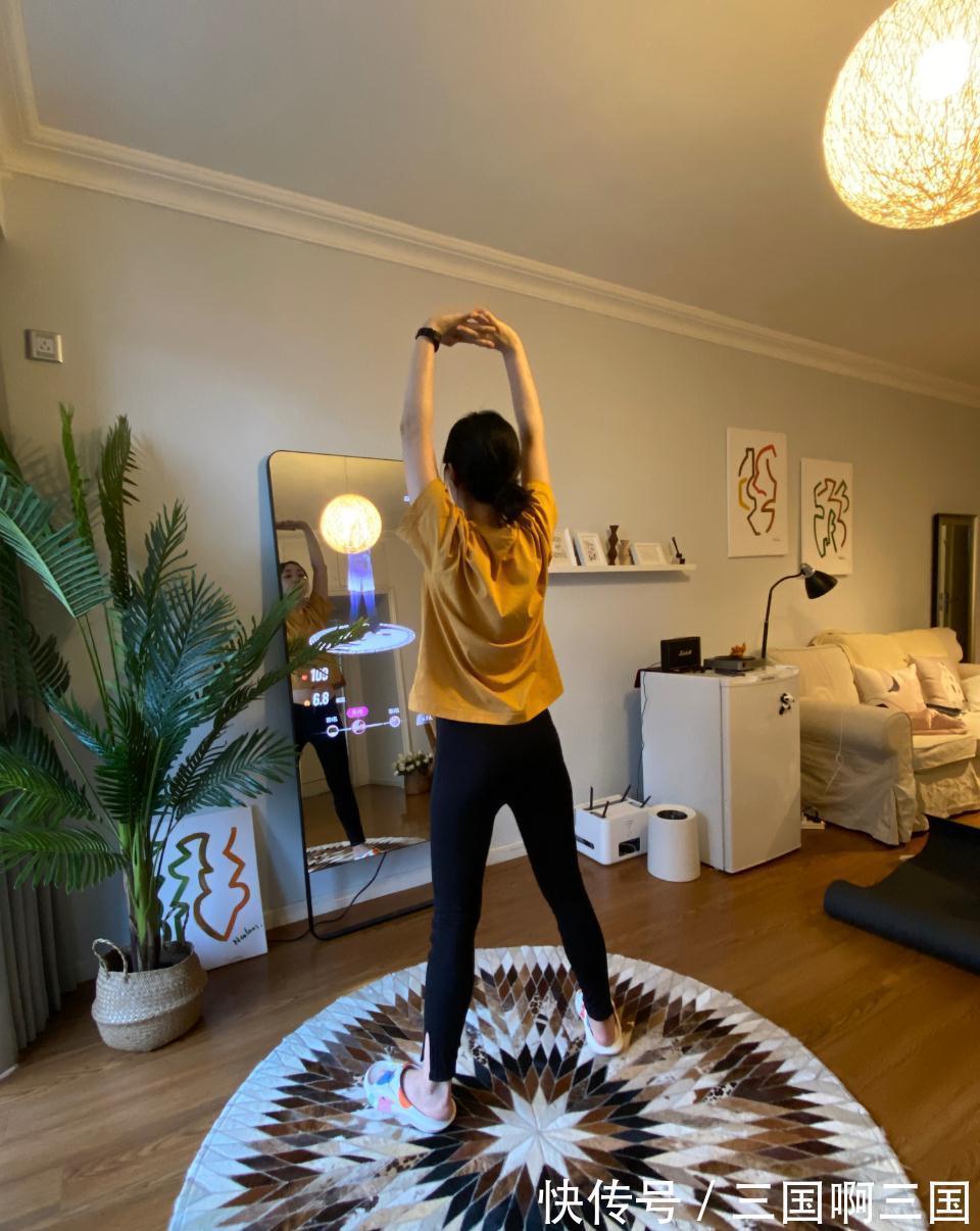 咕咚|FITMORE智能健身镜，全方位解决“家庭健身”场景运动需求