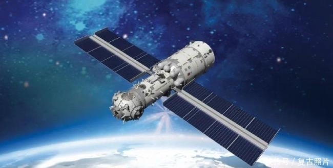 太阳翼 天和核心舱再传喜讯!NASA承认落后成定局,日开始私下对华求情