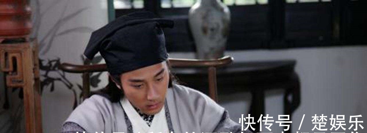 状元$知县想要教训神童,于是出了上联,神童不仅对出下联还反出一上联