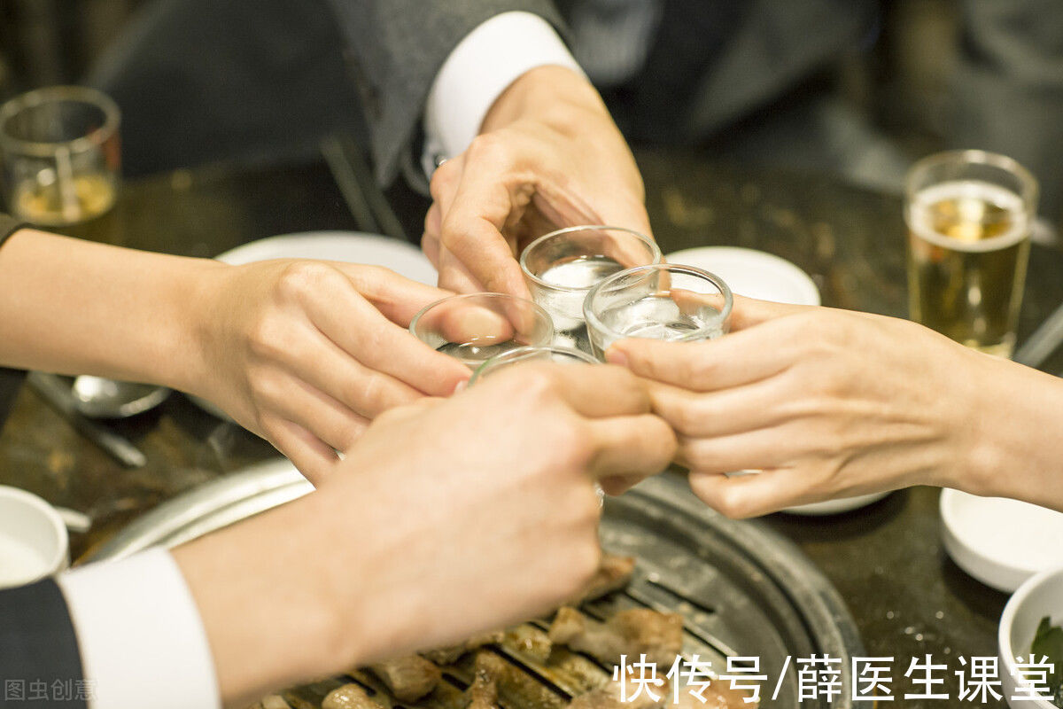 保健品|55岁后4种症状别“硬扛”,以防发展为癌症,养生要牢记“321”