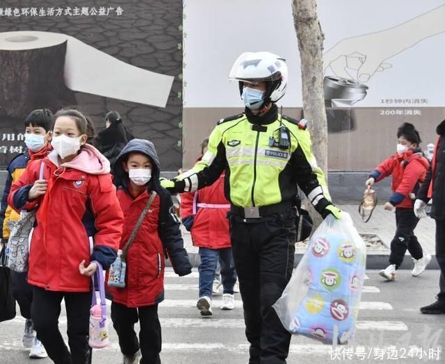 开学了!河北交警开启“护学模式”全力守护学生平安