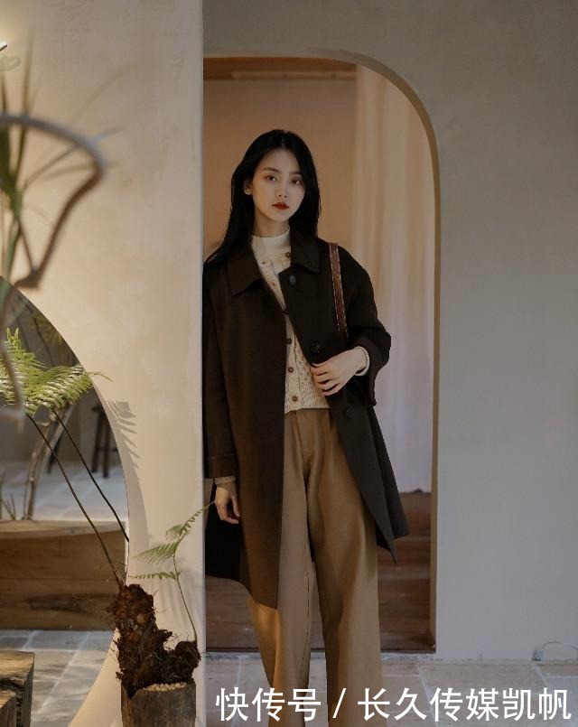 南北穿衣大不同!根据温度选衣服,按照风格来搭配,才时髦又保暖