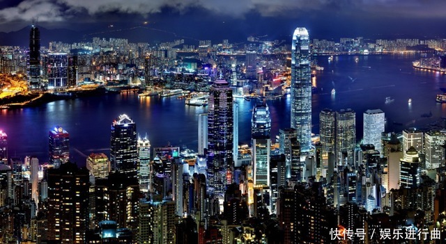 中国夜景“最美”的4座城市，一座比一座漂亮，你的家乡可否上榜