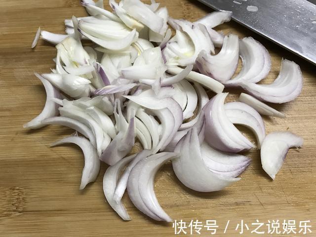 豆腐最开胃的做法，鲜香味美，下酒下饭，比吃肉都过瘾