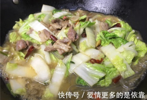 好吃|白菜最好吃的做法,不用炒,不放油,比肉还好吃,简单易做!