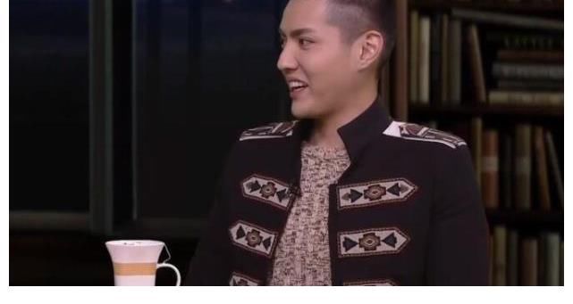 張藝興|搞事情？《向往》小朋友與吳亦凡撞名，張藝興反應(yīng)淡定，還問：你喜歡讀書嗎