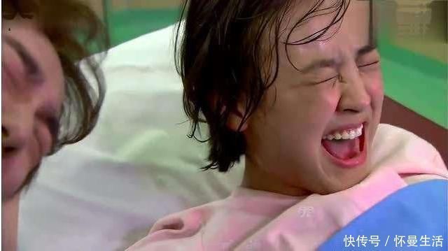 妻子|远嫁女子进产房前,偷偷递给医生一张小纸条,看完既心疼又无奈