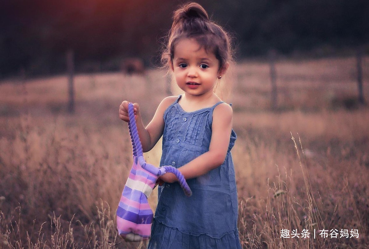 智力|宝宝大脑发育咋样,从“手”就能看出来,智商的高低在手上有信号