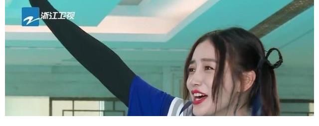 邓超|《跑男》开播至今，邓超王祖蓝相继退出，网友：元老们跑不动了？