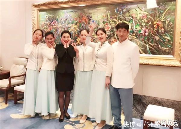 玉抱肚·赠赵今燕|“国宴级”服务员姚碧参加过3次过国宴服务,一般宴会请不动她
