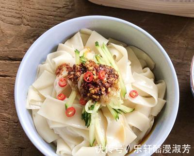 教程|教你在家做不洗面凉皮,超详细教程,不发粘不干裂,特别劲道Q弹