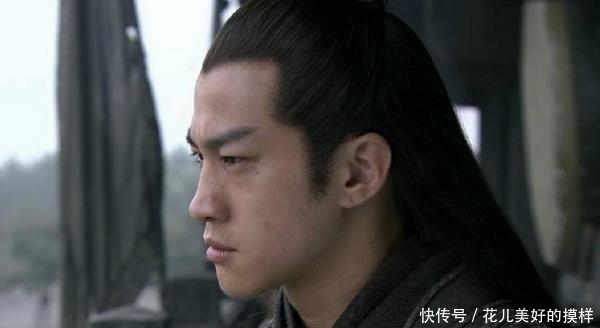 三国|力敌吕布一百余回合，除了张飞，三国前期还有几人能做到？