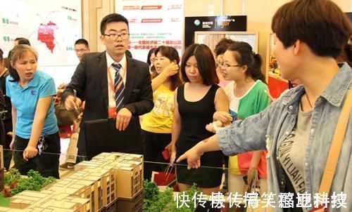 专家|2021年起不要闭眼买房，专家提出三点建议，高房价必须要受到抑制