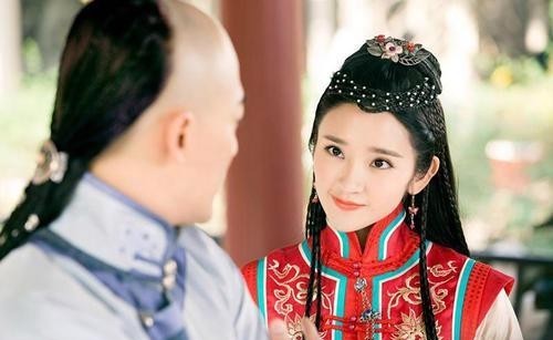 侄子|她比孝庄太后地位还高,生下两位公主,却被皇太极送给了侄子