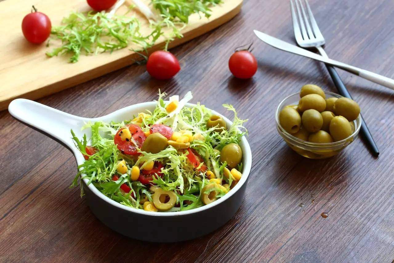 摄入量|早餐也得吃蔬菜，蔬菜最好空腹吃，纯属谣言！这些误区要避免