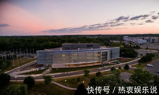 机器人|传统车企去研发机器人,福特对未来出行的理解“与众不同”?