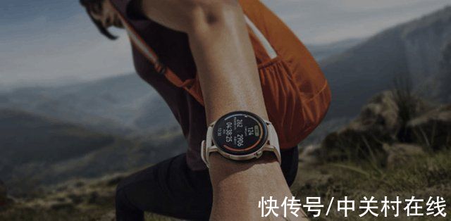 W小编的年终奖是怎么花的 我选了HUAWEI WATCH GT3