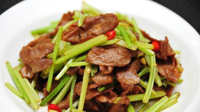 高血压|这3位患糖尿病，高血压，高血脂的食谱，为什么又被点评？看进来