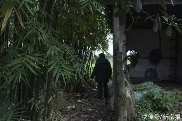  身患癌症的非遗传承人：想把被单戏传下去