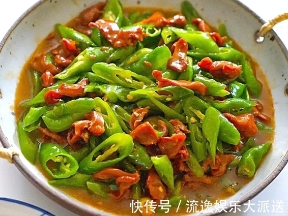 青椒|特别解馋下饭的家常菜，简单上桌快，香气四溢，全家都爱吃