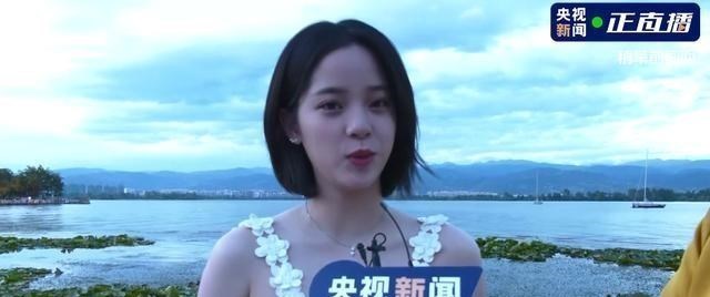 央视|欧阳娜娜: 接受央视专访, 再次上秋晚用大提琴和全国观众共话团圆