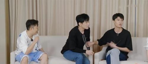 高筱贝|刘筱亭、高筱贝与师叔互动，上来就猜出卧底是谁，网友：真是厉害