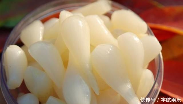 老外看了“头蒙”的中国菜名,“汉语十级”都不过关,你懂几个