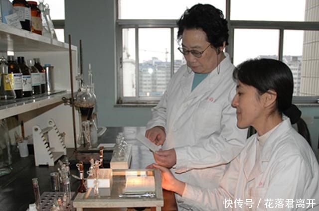 经历|人生的经历像什么屠呦呦很精辟的一段语录,写出了新的高度!