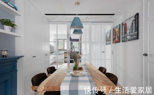 搭配|130平白色的硬装搭配蓝色软装,在家里也能享受蓝天白云的惬意