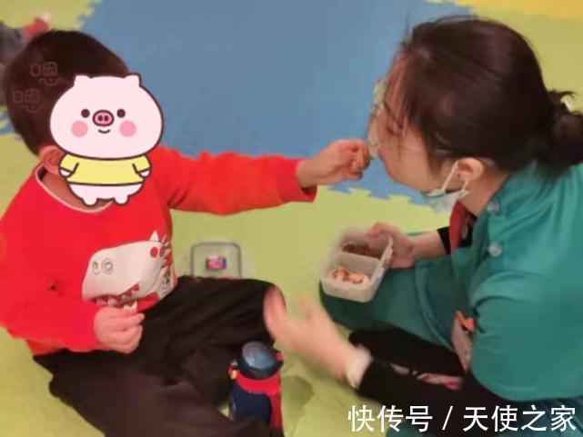 鼻子|天使课堂:这样训练孩子的目光对视能力