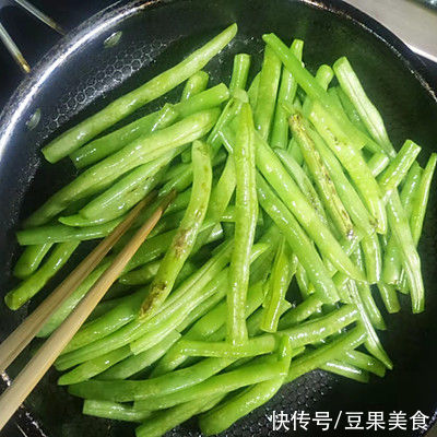 虎皮青椒|下饭神菜-煸炒豆角