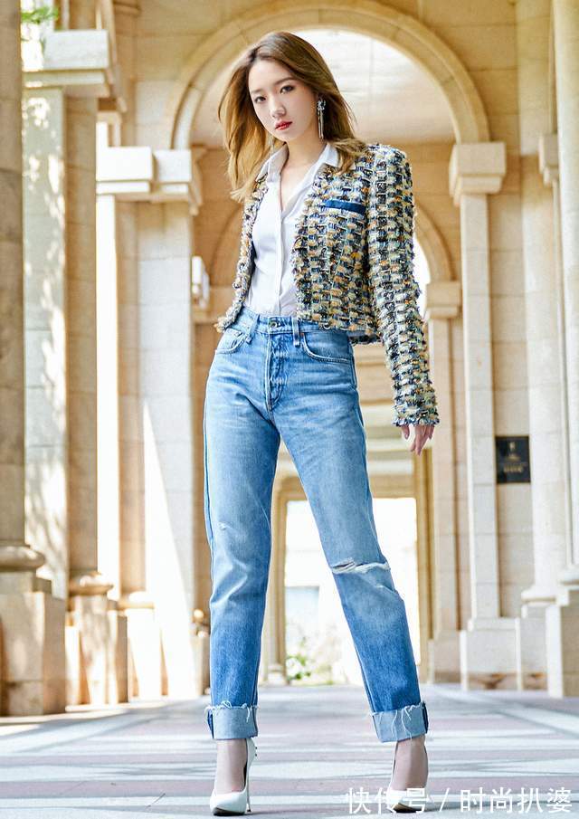 香奈儿|高定也不一定显贵!暮光女穿香奈儿新季高定,画风却像路边摊睡衣