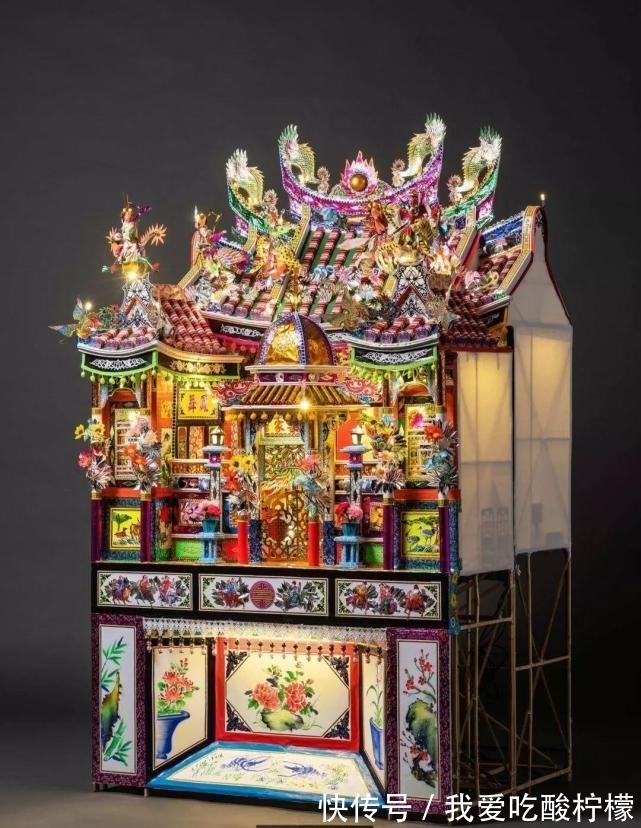 扎葬礼#中国葬礼纸扎,荣登巴黎艺术展,法国人不禁感叹中国人太浪漫了