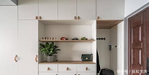 晾晒|93㎡，硬是舍弃电视墙，厕所改“2个门”太明智了，晒晒全屋