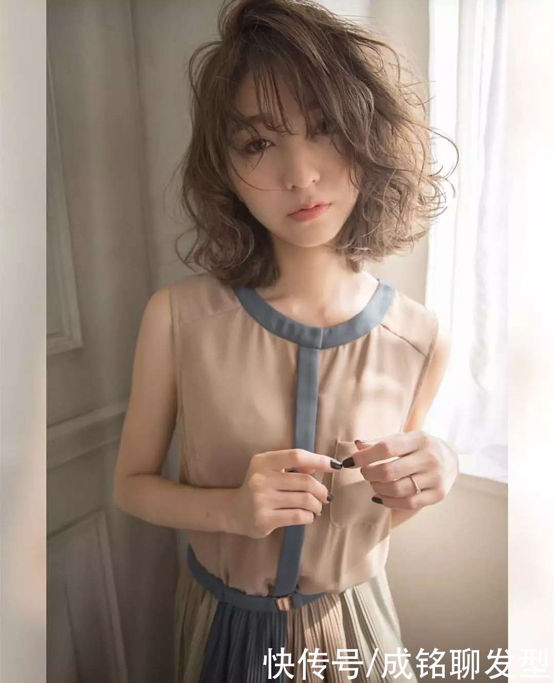 发量 发量少的女人尽量别留这三种发型,显老又土气,这五款减龄又洋气