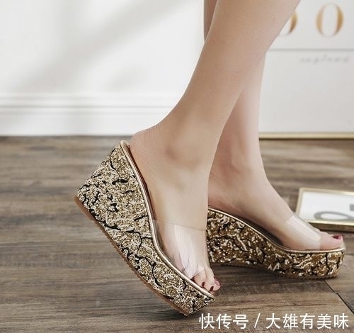 天啊这么有女人味的高跟鞋,被高跟控的老婆看到了一下买了六双