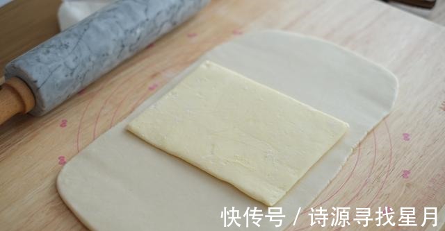 教程|可颂牛角面包，手工开酥教程！