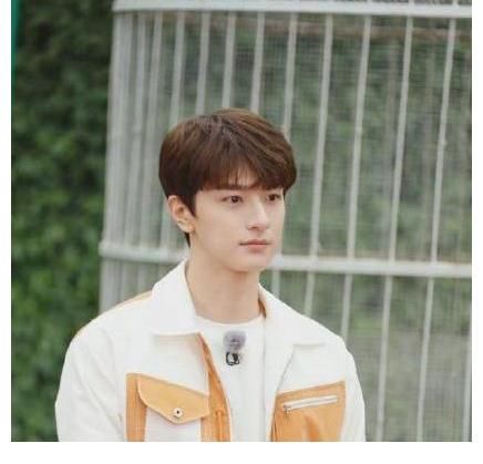 《奔跑吧黄河篇2》开播,新成员取代郑恺位置,撑起了整期节目?