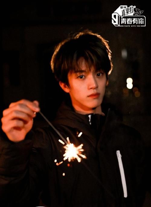 2021创4青3热度最高宝藏男孩：王一博学霸师弟上榜，梁森不敌TA？