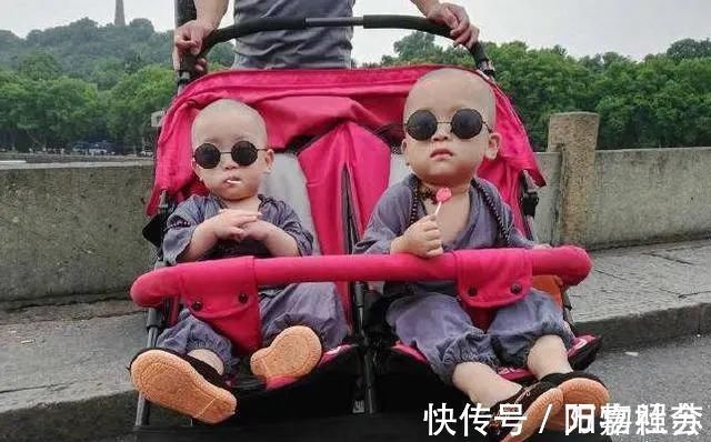 重孕|产妇一次生下2个娃,丈夫发圈炫耀,医生高兴啥,这不是双胞胎