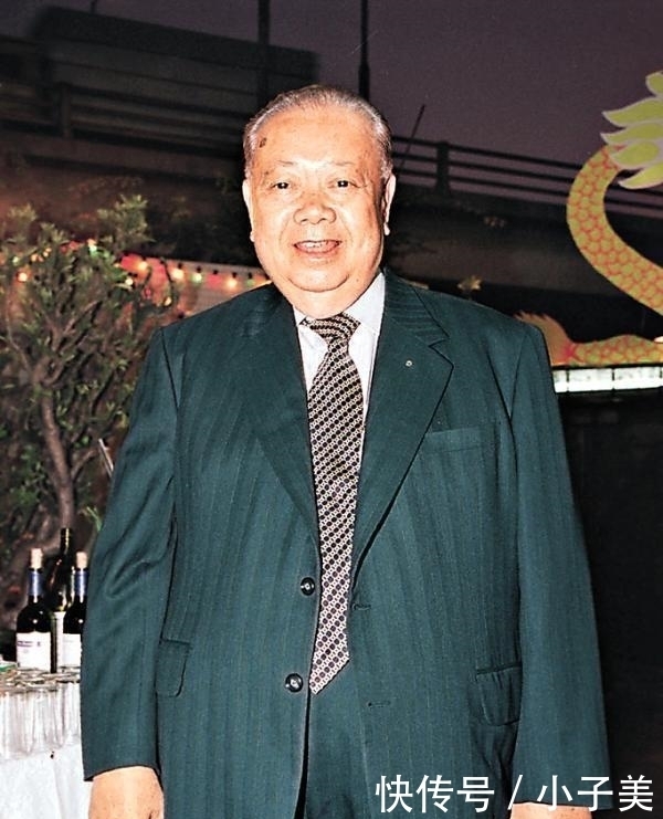 周大福、周大发、周生生、周六福, 为什么中国的珠宝品牌都姓周?