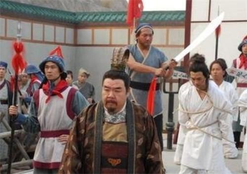 白起|李白不愿提起的一首诗,全篇吹捧一位名将,结果那人却投降了敌军