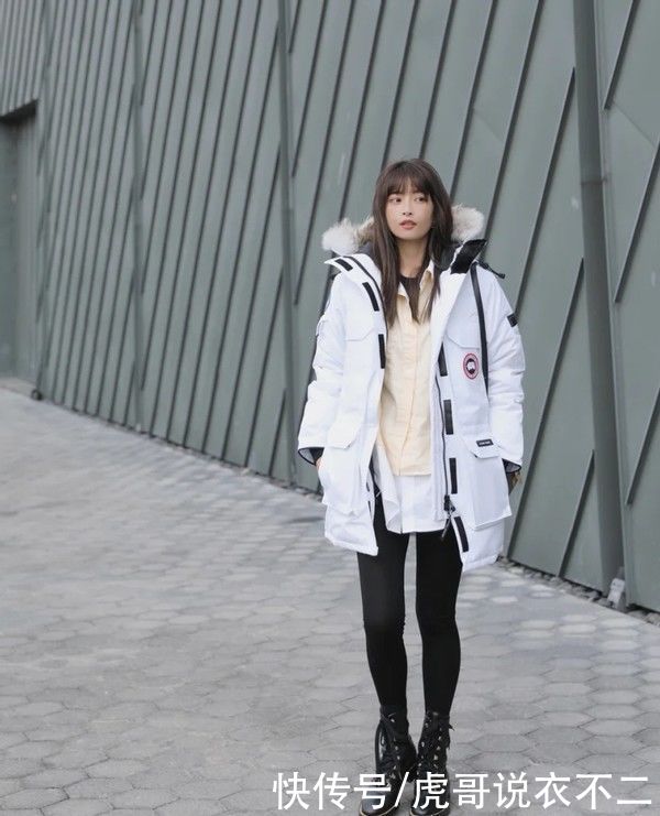 内搭千千万，最好穿的还是这3种，拥有一件就不愁没有时尚感