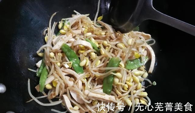 补钙|这菜我家孩子特馋它，简单美味又营养，补钙长个头，不懂吃可惜了！