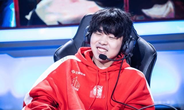 王者荣耀:ag连续三场零封,初晨已成最强野王