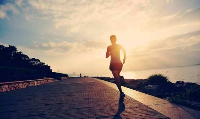 脑细胞|脑供血不足，头痛头晕3个方法让你远离“死神”，早知、早受益