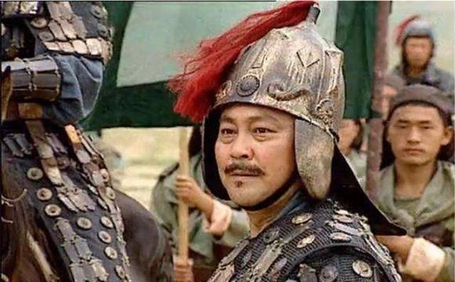 害怕|关羽傲视东吴群雄，为何唯独害怕甘宁？五千兵对八百却畏缩不前