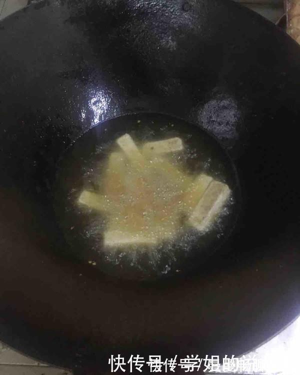 碱性食物|女人必吃这“碱性食物”,嘴巴不臭,头发乌黑,皮肤也变白嫩了!