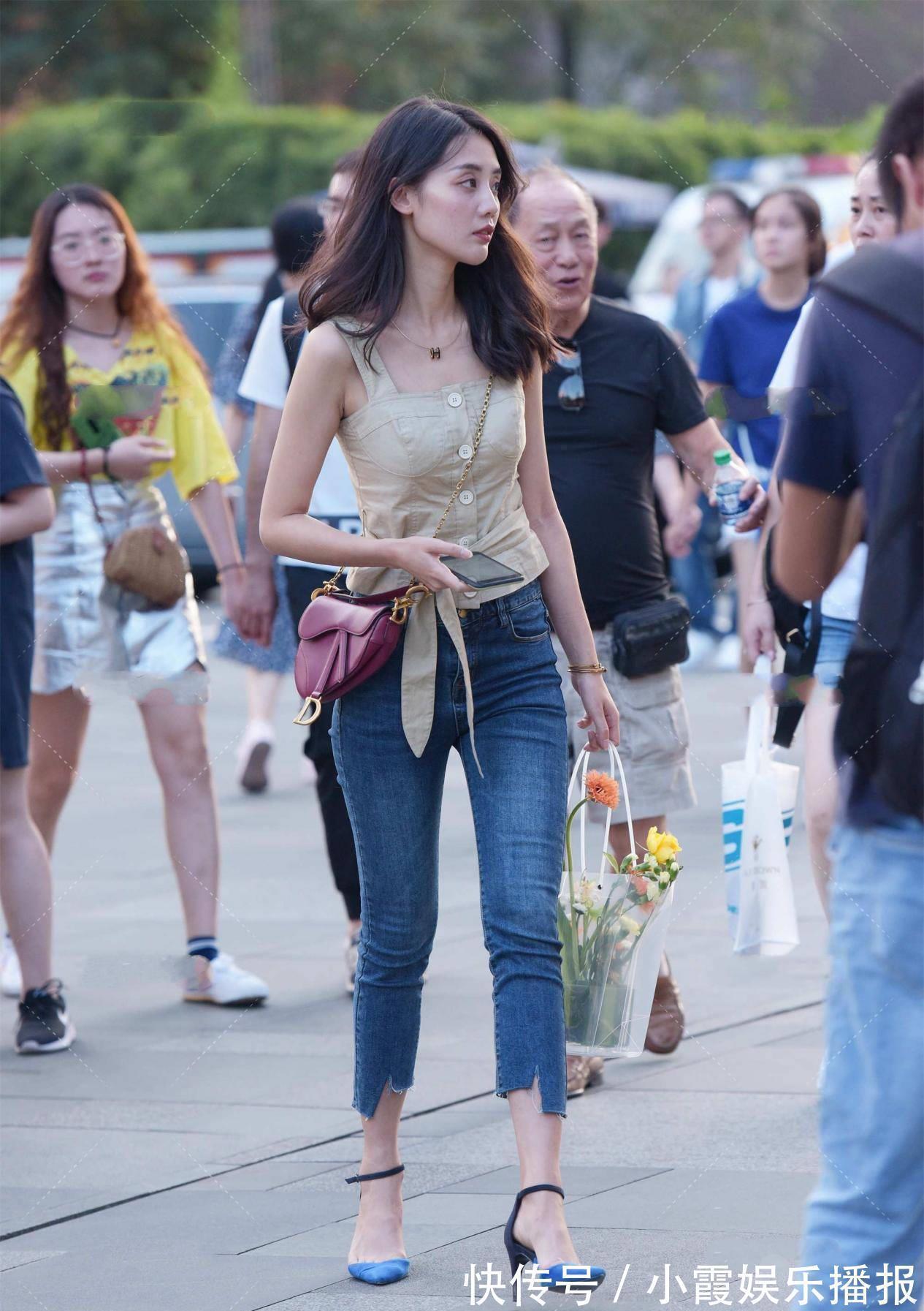 选款 清新自然的牛仔裤,get这些选款技巧,轻松穿出时尚感