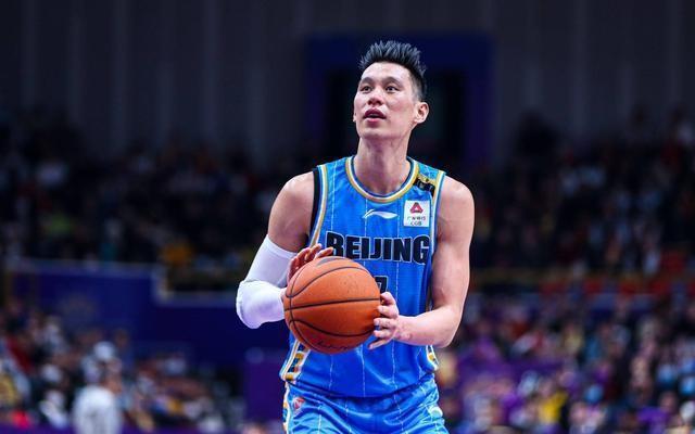 绯闻|专注事业!CBA林书豪33岁不结婚,绯闻女友曝光,可爱又甜美动人
